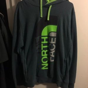 🚫SOLD🚫 North face L hoodie